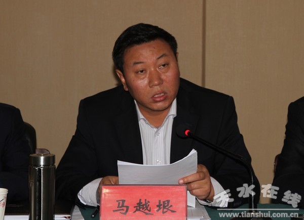 政協(xié)閉幕大會(huì)1 024.jpg