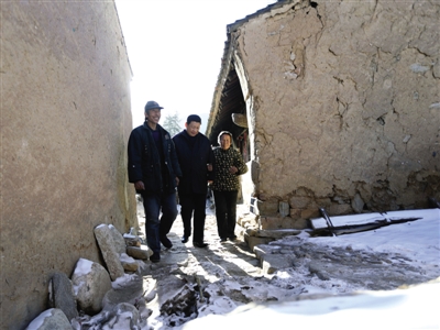 12��29����30������(x��)��ƽ�ںӱ���ƽ�h�������yȺ��������(du��)��(d��ng)?sh��)ظɲ��f(shu��)�����@�����Ҫ�˽��挍(sh��)ؚ����B(t��i)�����ܿ�����ؚ���ı���3��(g��)��С�r(sh��)��·�̾�ֵ�������A��l(f��)