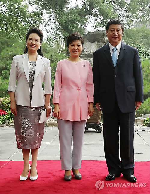 ���ڌ��Ї��M(j��n)�Ї����L���Ę��Ȼݿ��y(t��ng)28���c��(x��)��ƽ��ϯ�������ڱ�����~�_���e�^���M(j��n)�����