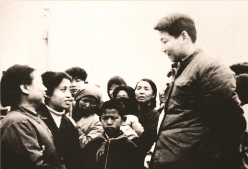習(xí)近平:衡量干部的好與差就看他能不能辦實(shí)事
