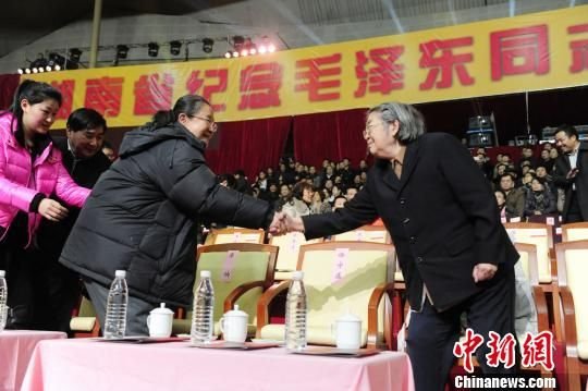 ë�ɖ|Ů�����G�������������������������A�塡�z