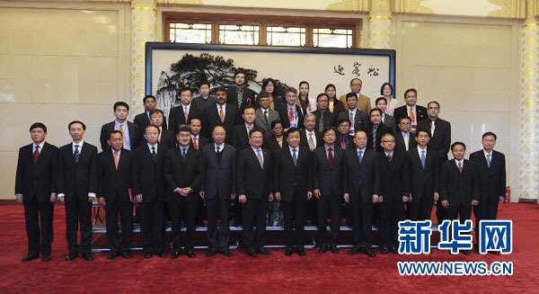 劉云山會見第六屆10+3媒體合作研討會外方代表