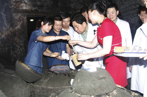 �Y�ψD���ȿ�ɽ���У����@��1902����Ͼƺܸ��dȤ��