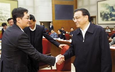 知情人士稱今年政府工作報(bào)告或?qū)⒌疓DP指標(biāo)