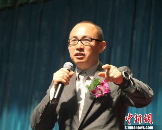 ��ʯ���m���v������ɽ����(j��ng)�v���F(xi��n)���ǋ냺��B(t��i)