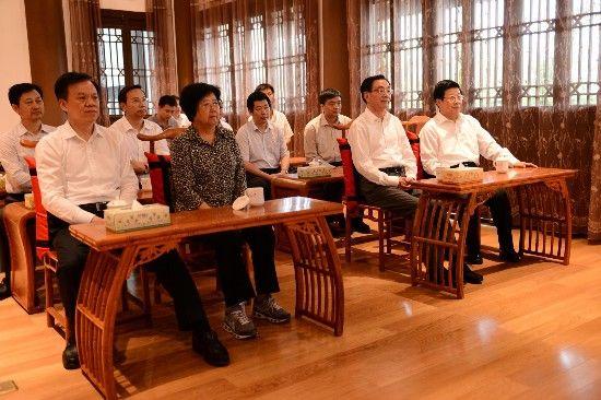 �R��(gu��)��(qi��ng)�����F�(y��ng)�׌W(xu��)��