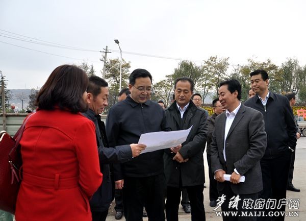 DSC_0345.JPG DSC_0345.JPG