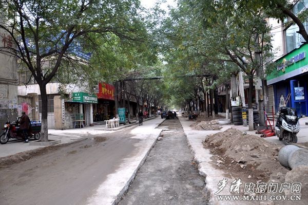 DSC_0379.JPG DSC_0379.JPG