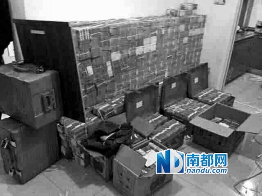 ��ˮ�ϻ��������ѳ��|Ԫ�F(xi��n)�𡰾�؝С�١��İl(f��)֮ؔ��