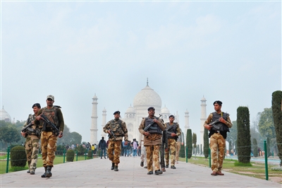 ̩���겻�H�坍һ�£�ӡ������߀���ر����l(w��i)���׌m�s�����W���R�����^̩��������