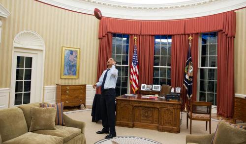 奧巴馬白宮廚房中受訪稱不愛雞翅愛鱷梨果醬(圖)