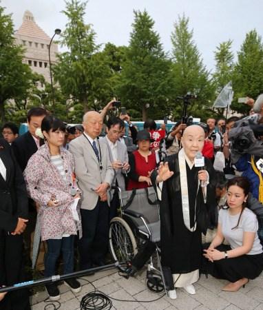 數(shù)千日本民眾集會(huì)反對(duì)安保法 捍衛(wèi)和平憲法