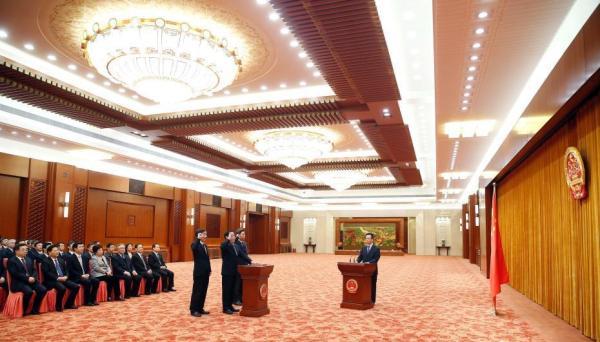 ȫ��(gu��)�˴��e�Б������ăxʽ ʢ��������������