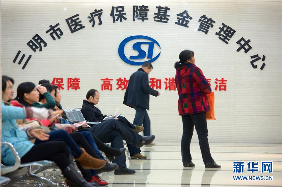 �����Aȫý�^�l���D�Ļ��ӣ���4���V���r���ĸ���ƪ�¡���������ƽͬ־����ĵ��h����ȫ����ĸʾ�