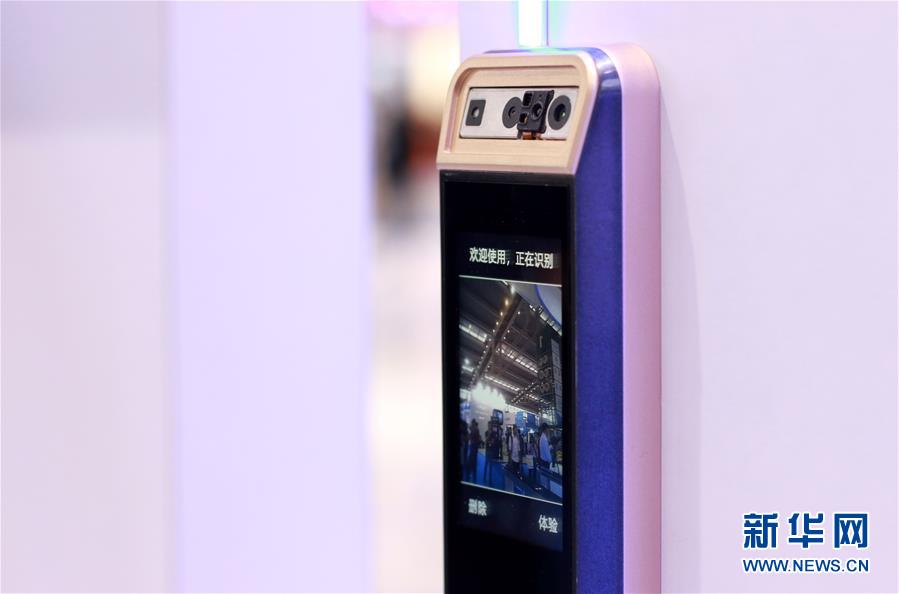 �������؅^(q��)40�ꡤ�D�Ļ���(d��ng)����1���ġ��������������l(f��)��(d��ng)�C(j��)���������ں�ֲ��(chu��ng)�°l(f��)չ��(y��u)��(sh��)