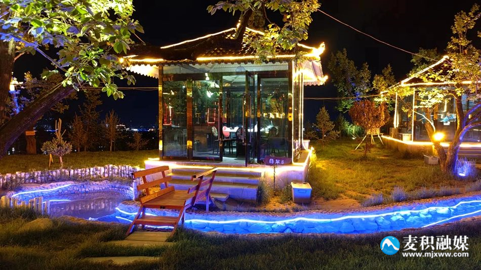 0afcbee2d8447946c2ed8a56e7b1598