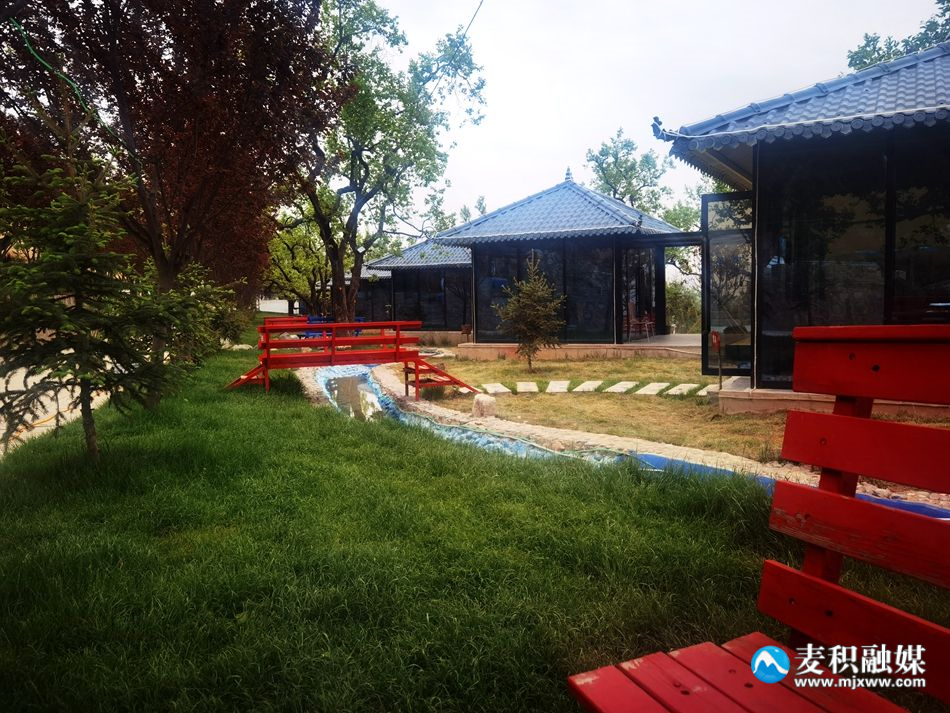 f833c1150568e3e34e33b2280f79f45