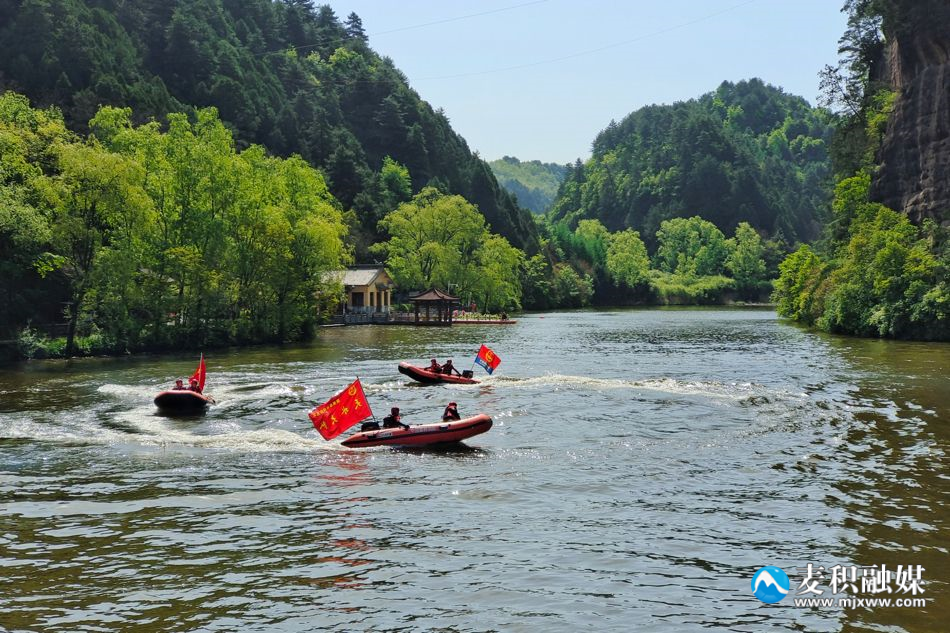 fe3890861bcfc897a67dee2d4a0e273