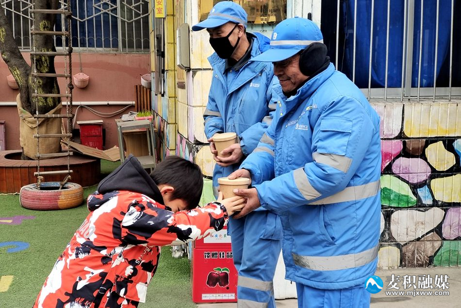 21f8b02943798a69e30431fa31f2db5