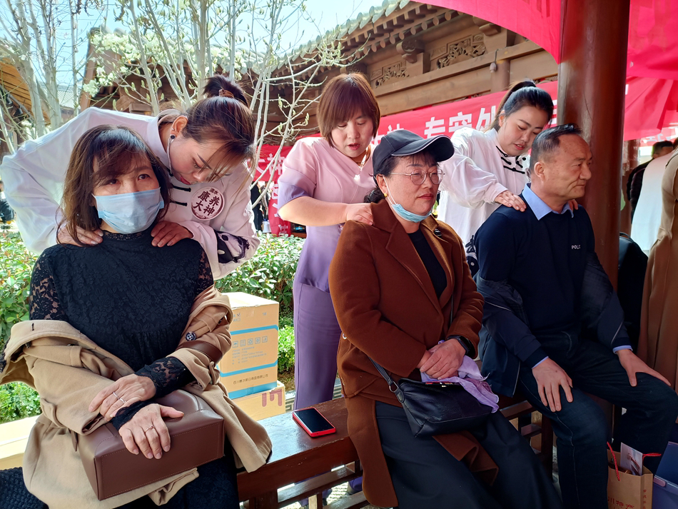 59b59a49af9dbd99c3b1b6295ba334d